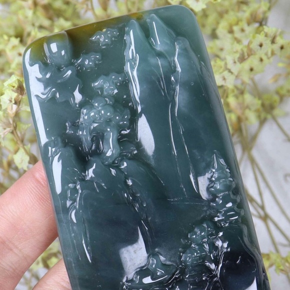 Certified Green yellow 100% Natural A Jade jadeite Landscape Pendant - Picture 5 of 10